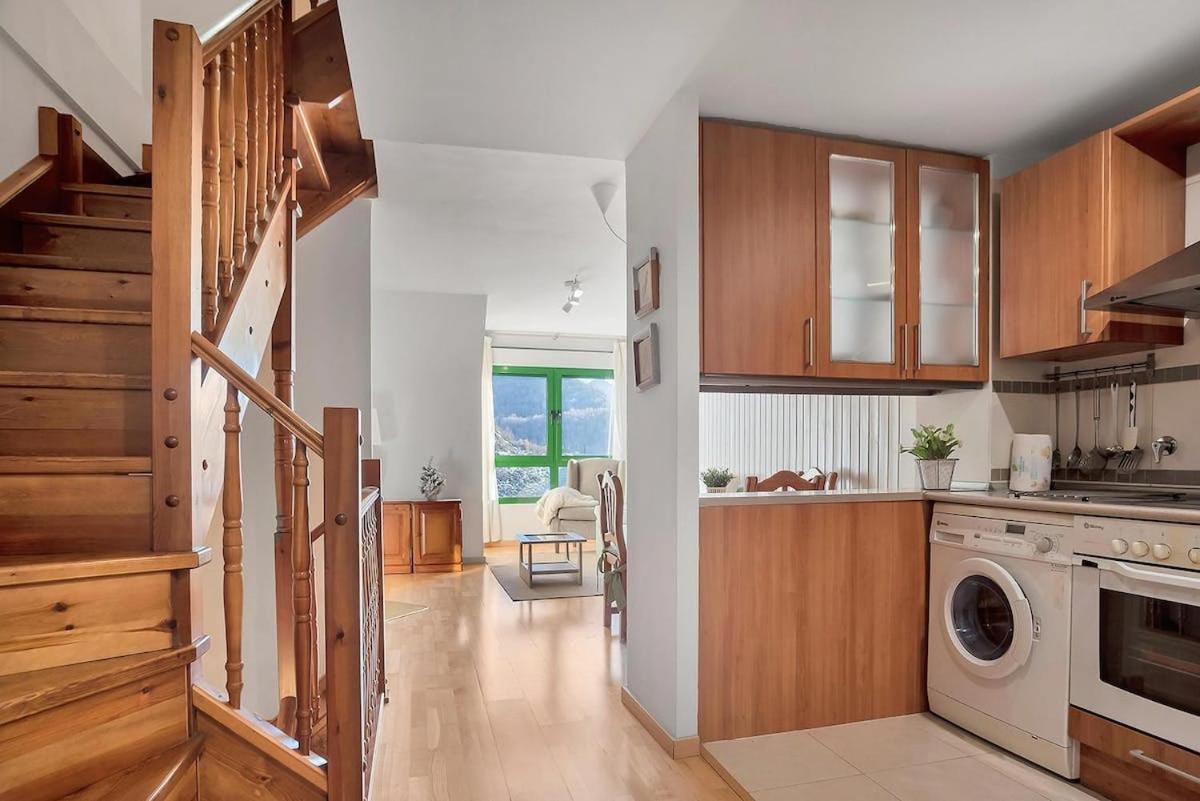 Argualas Triplex Con Piscina Пантікоса Екстер'єр фото